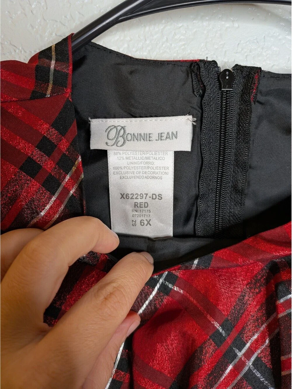 Bonnie Jean offers feel metallic